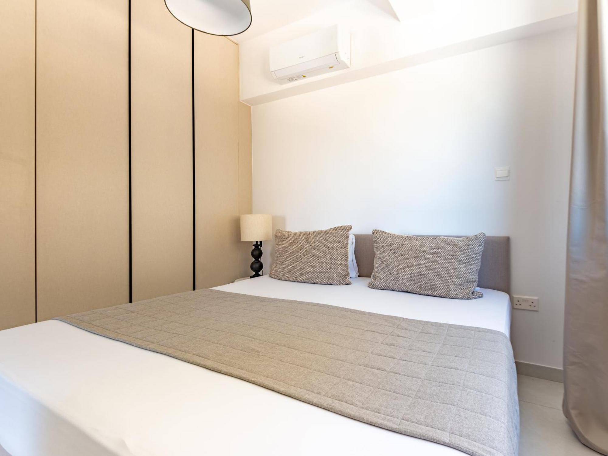 Sanders Only Limasol Kamer foto